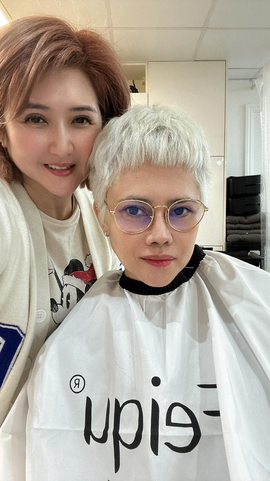 Hair colouring client at hijabi friendly salon Birmingham